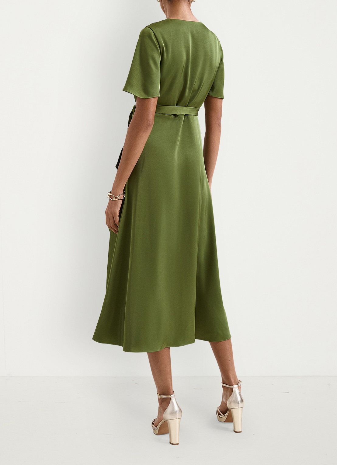 Phase Eight Julissa midi wikkeljurk van satijn - achterkant 8 khaki