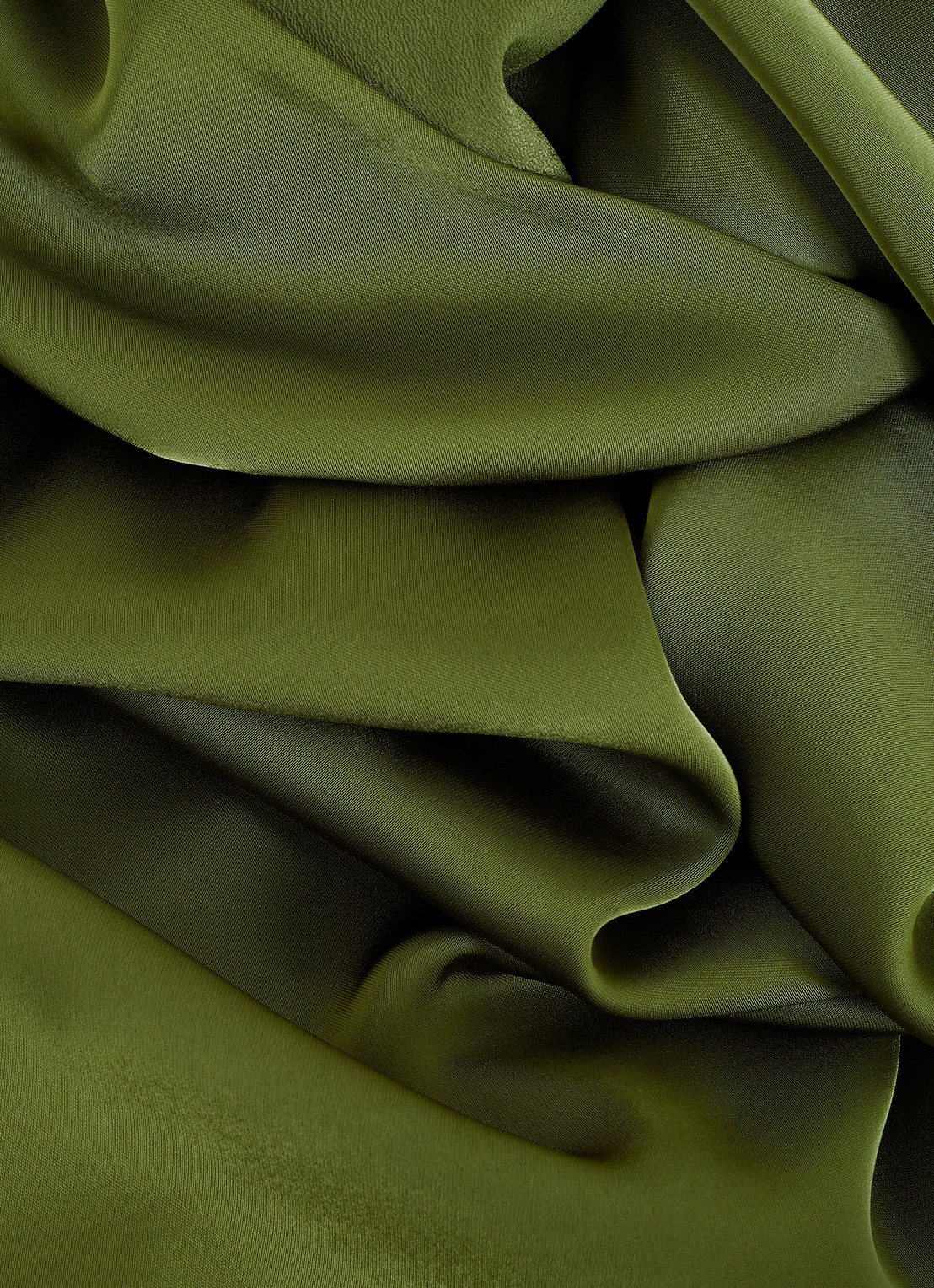 Phase Eight Julissa midi wikkeljurk van satijn - detail 5 khaki