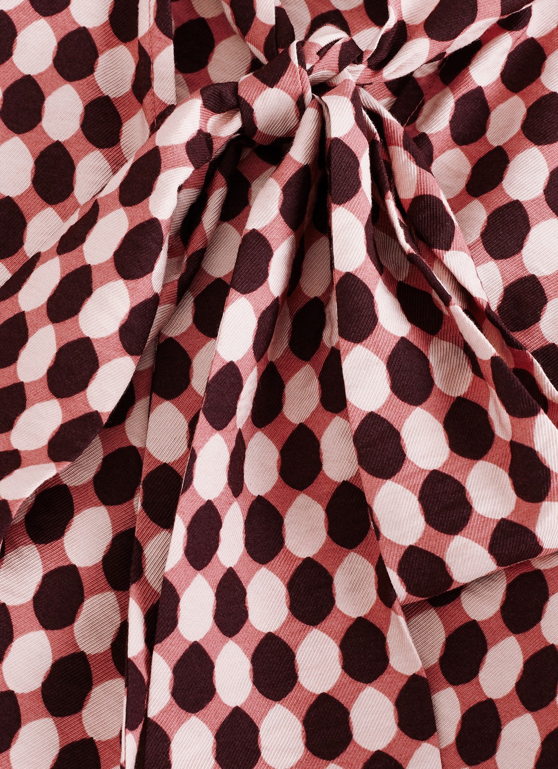 Phase Eight Junie mouwloze top met sjaalkraag en grafische print - detail 6 roze