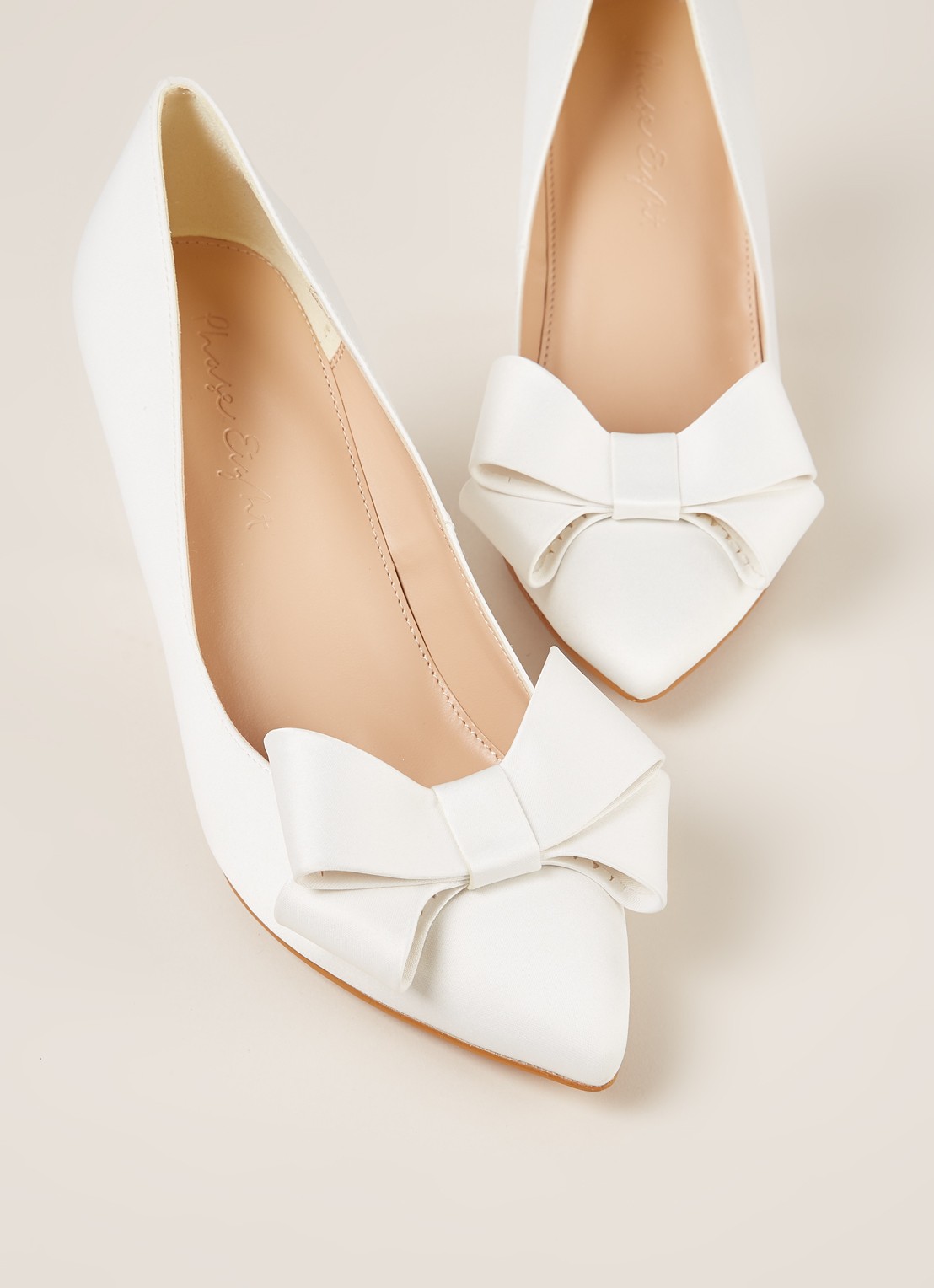 Phase Eight Kara pump met strikdetail - detail 2 ivoor