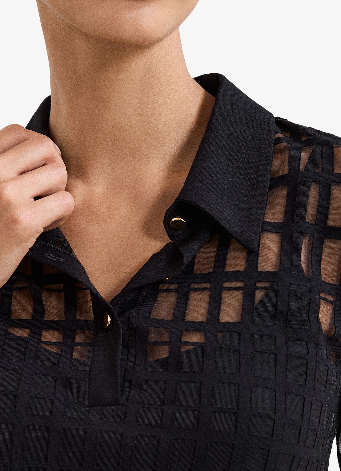 Phase Eight Kennedy semi-transparante blouse met polokraag - detail 4 zwart