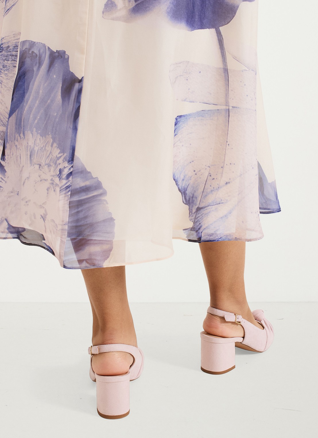 Phase Eight Knot slingback van suède - achterkant 7 oudroze