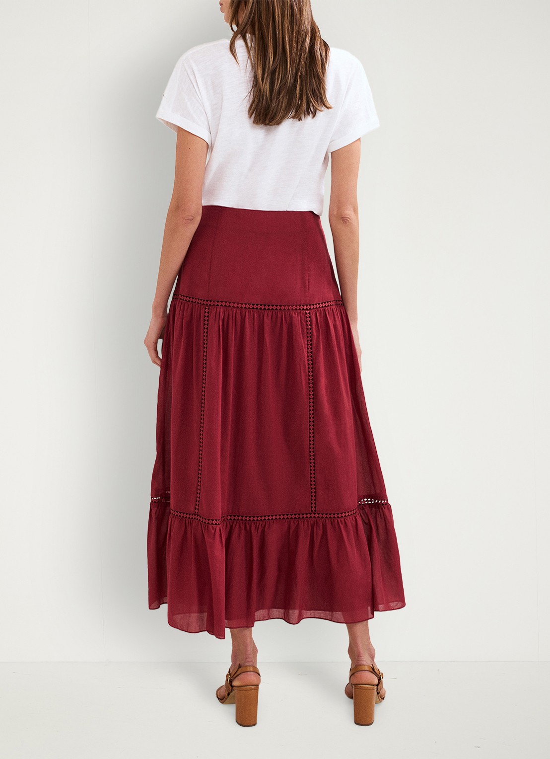 Phase Eight Kyla maxi rok met opengewerkt dessin - achterkant 7 bordeauxrood