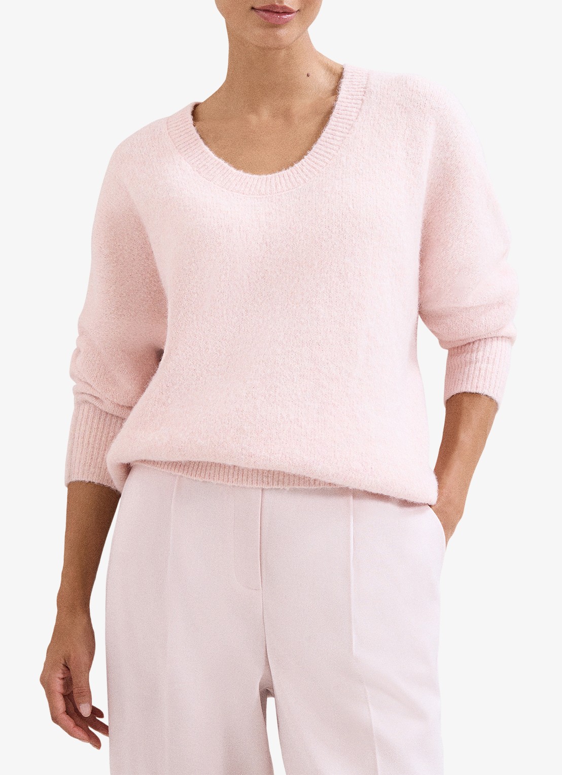 Phase Eight Leah fijngebreide trui in wolblend - detail roze