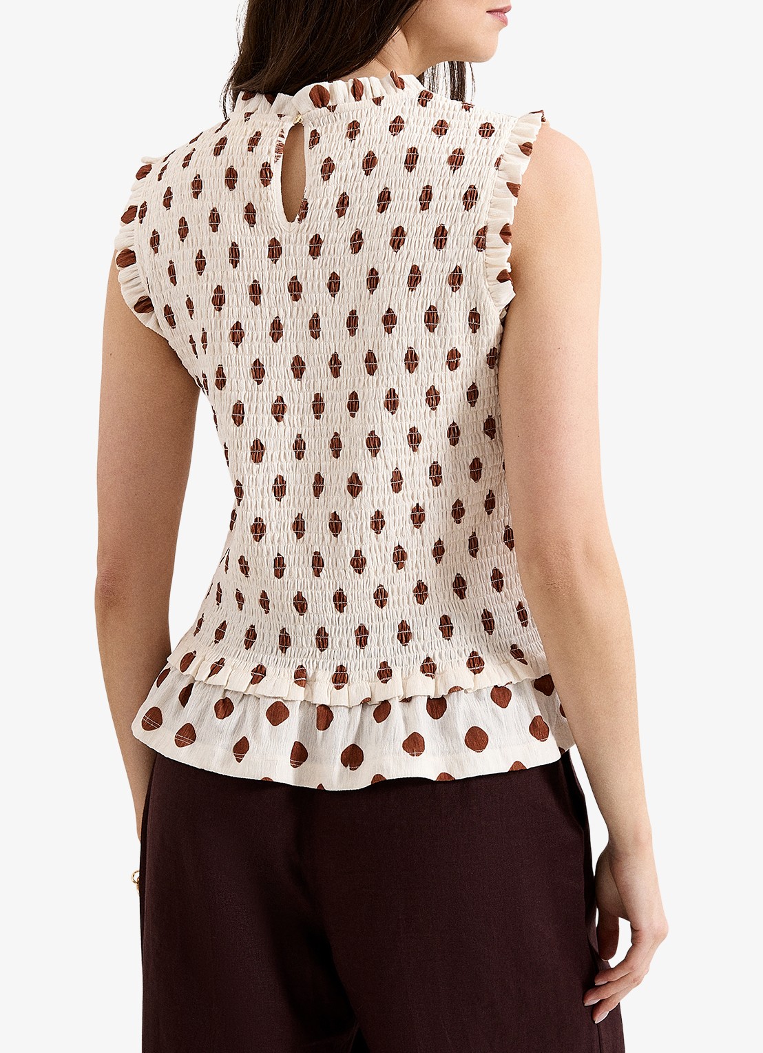 Phase Eight Lenora top met stippenprint en smockwerk - achterkant 8 gebroken wit