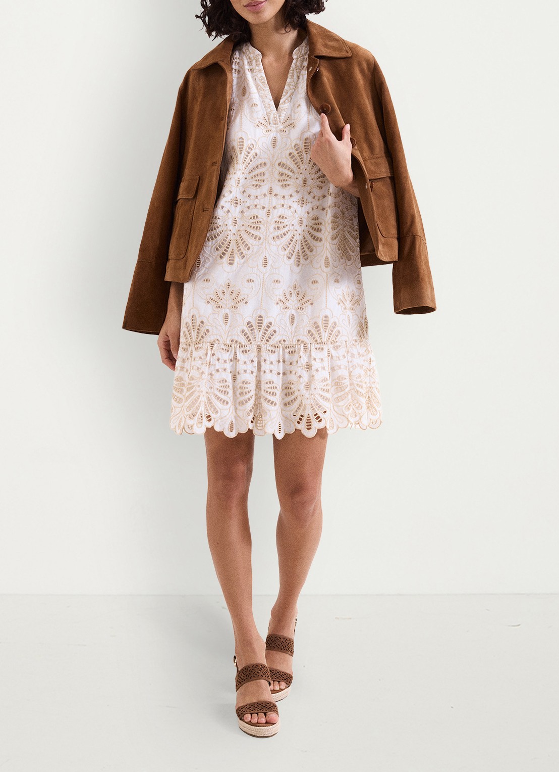 Phase Eight Liliana mini jurk met borduring - detail 6 creme