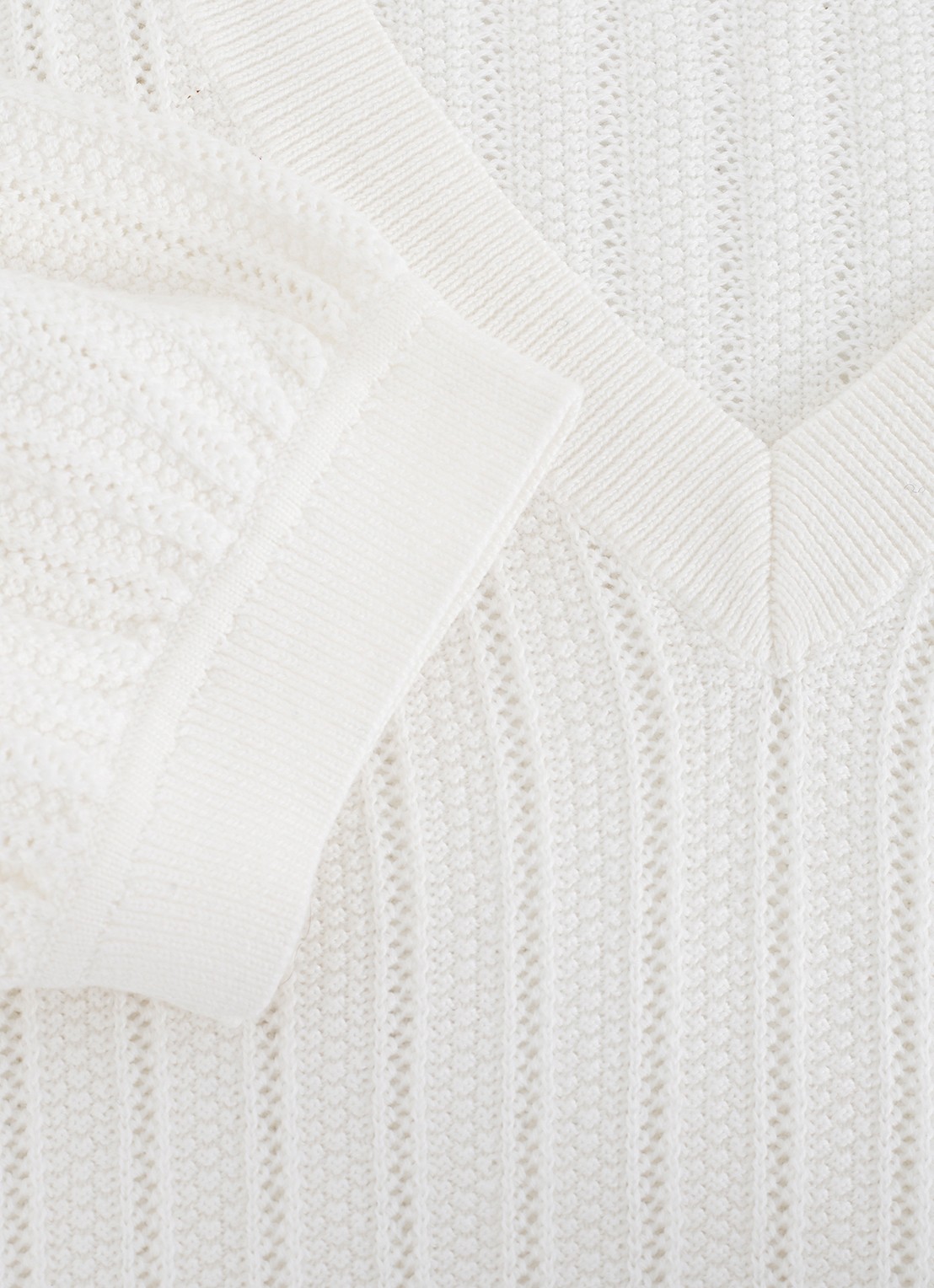 Phase Eight Lilo grofgebreide trui met pofmouw - detail 4 ivoor