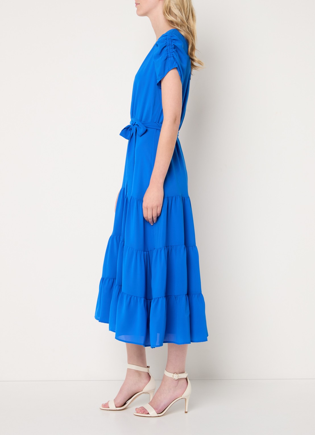 Phase Eight Lola midi jurk met volant en strikceintuur - voorkant 2 kobaltblauw