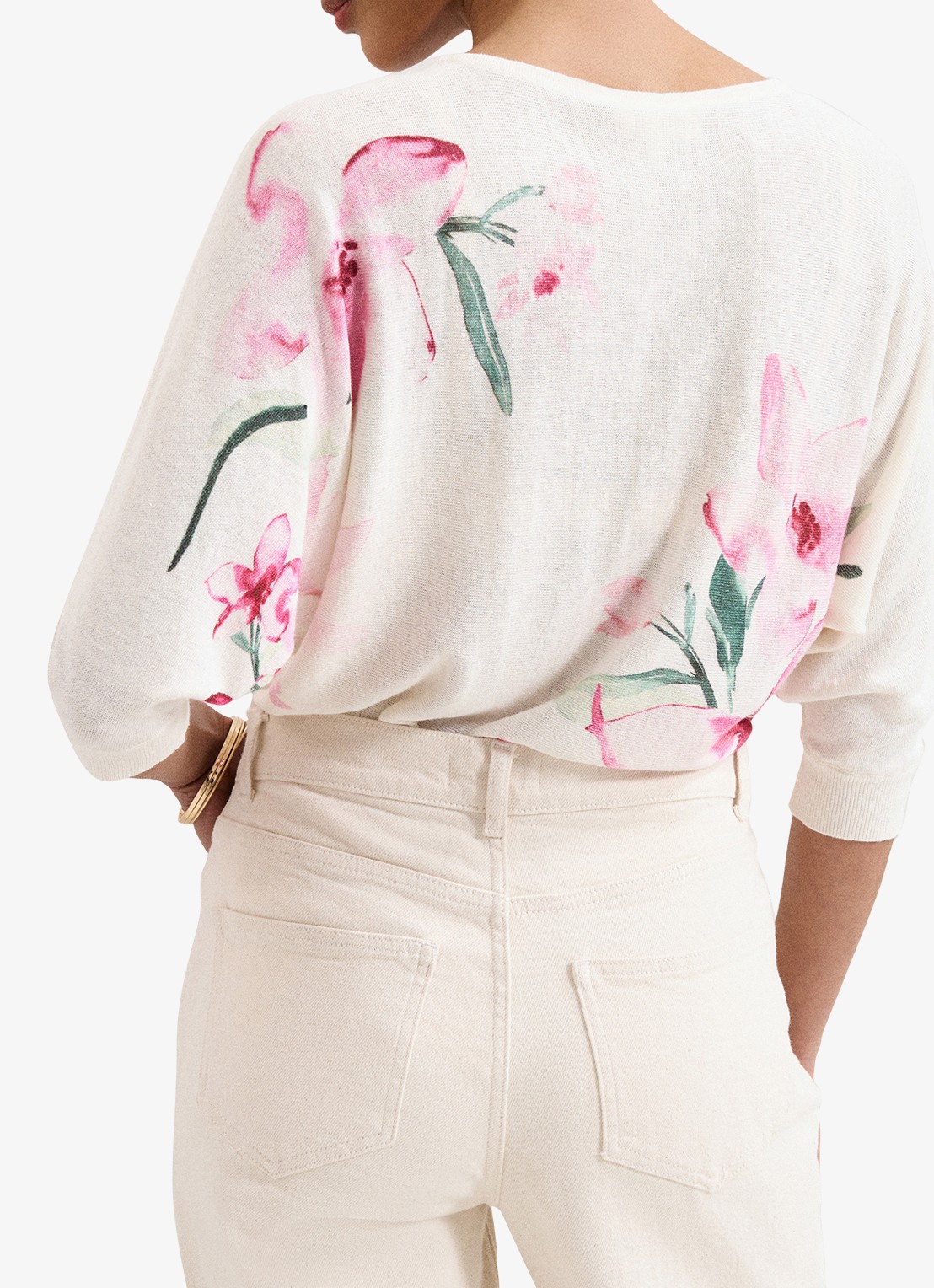 Phase Eight Lorelei fijngebreide trui in linnenblend met bloemenprint - achterkant roze