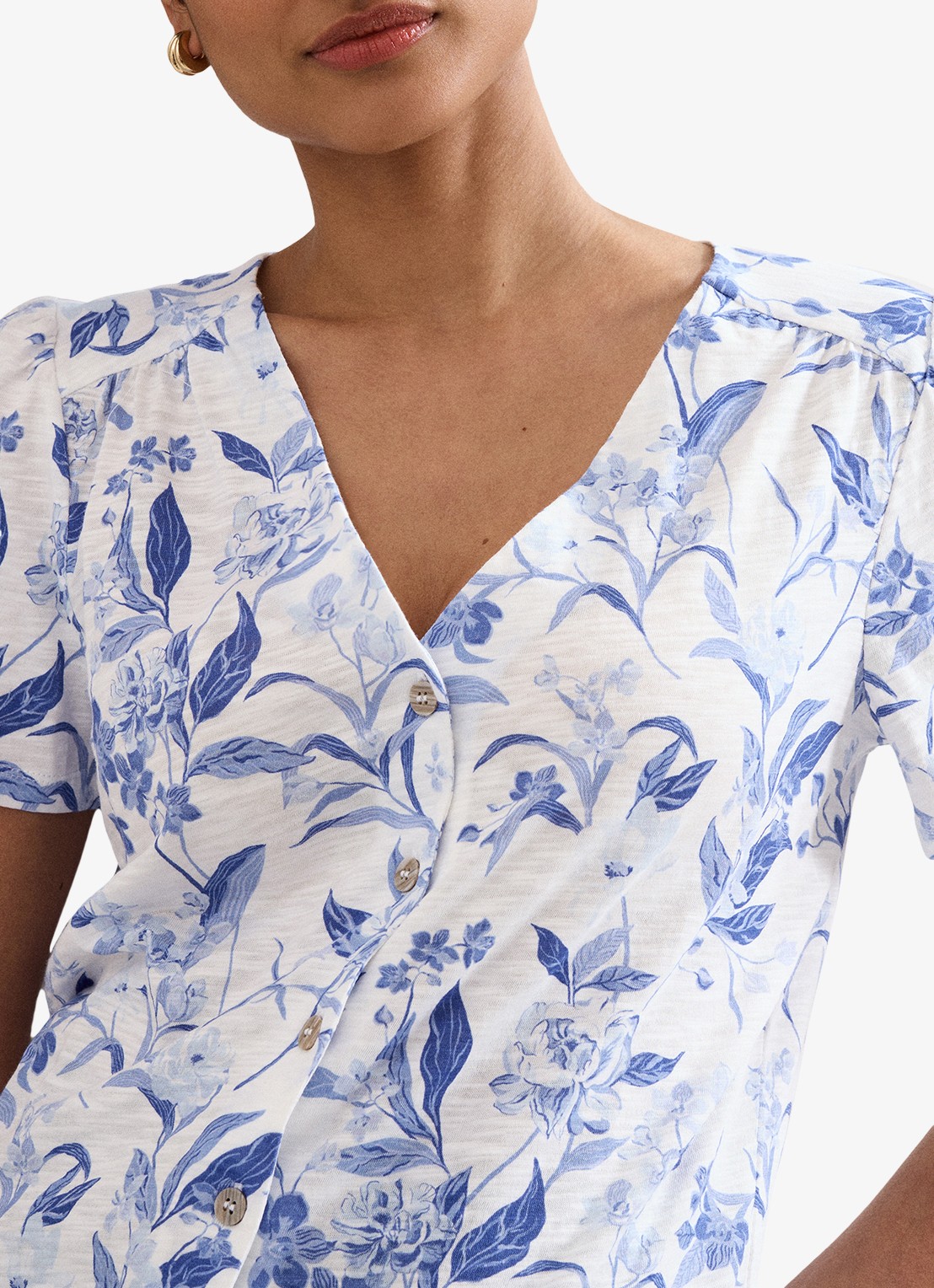 Phase Eight Lorenna blouse met bloemenprint - detail 4 blauw