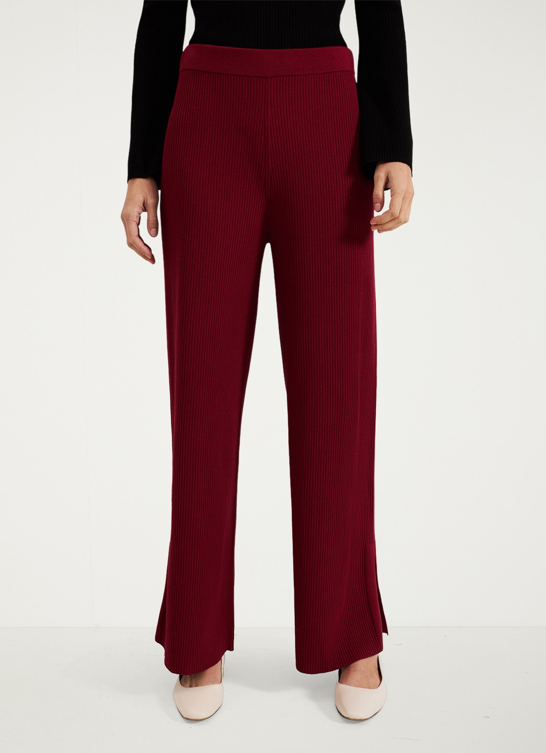 Phase Eight Lori ribgebreide high waist wide fit broek - detail 4 bordeauxrood