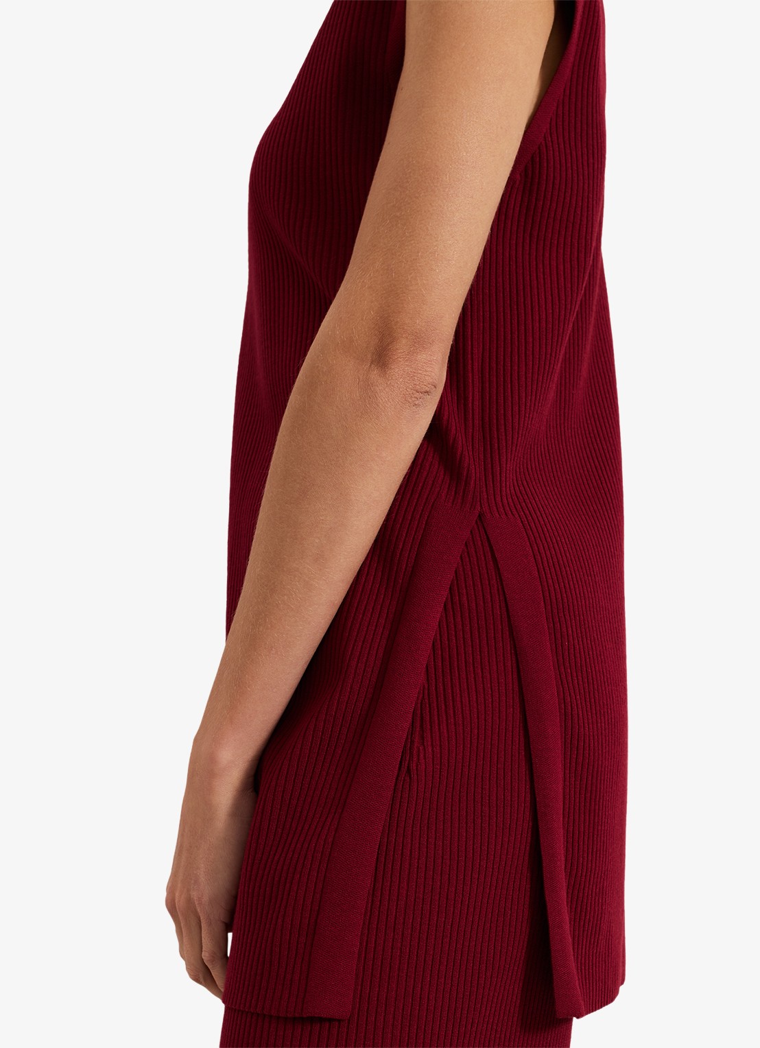 Phase Eight Lori ribgebreide top met splitten - detail 3 bordeauxrood