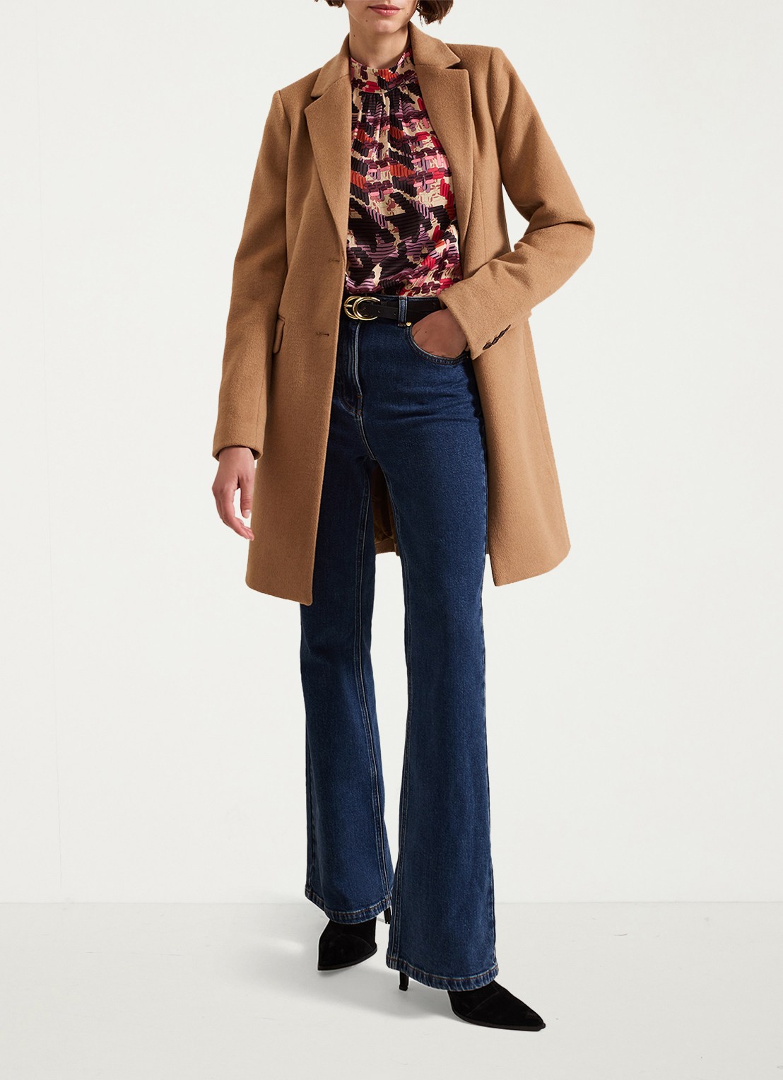 Phase Eight Lydia mantel in wolblend - voorkant 7 camel
