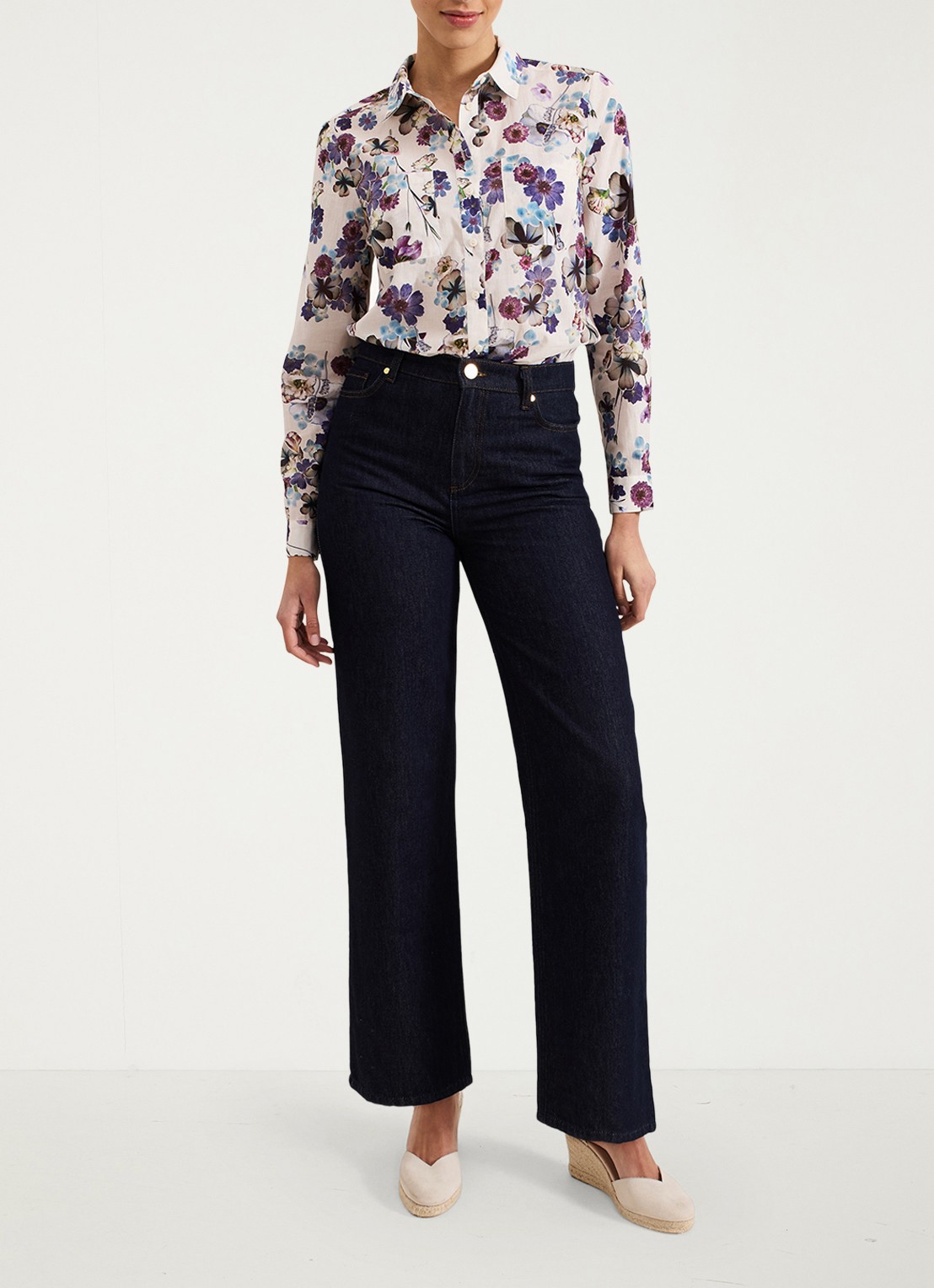 Phase Eight Maddelena blouse met print - voorkant 8 lichtroze