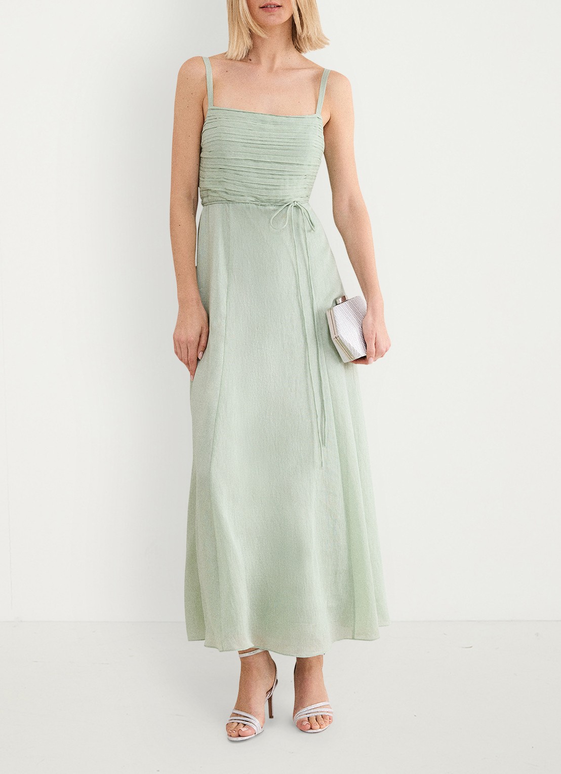 Phase Eight Marcie Green maxi jurk met plooien - voorkant 8 lindegroen