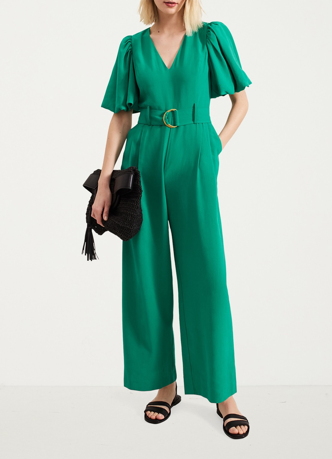 Phase Eight Margot wide fit jumpsuit met ceintuur en V-hals - detail 6 groen