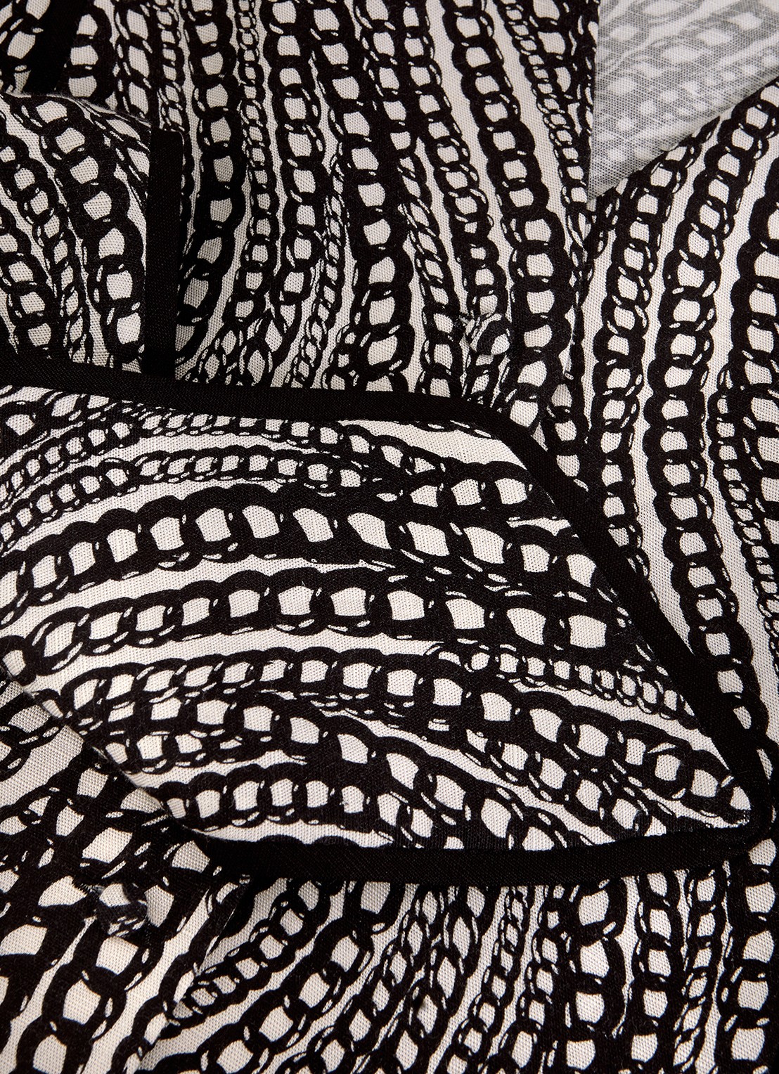 Phase Eight Mariana top met V-hals en strikceintuur - detail 6 zwart