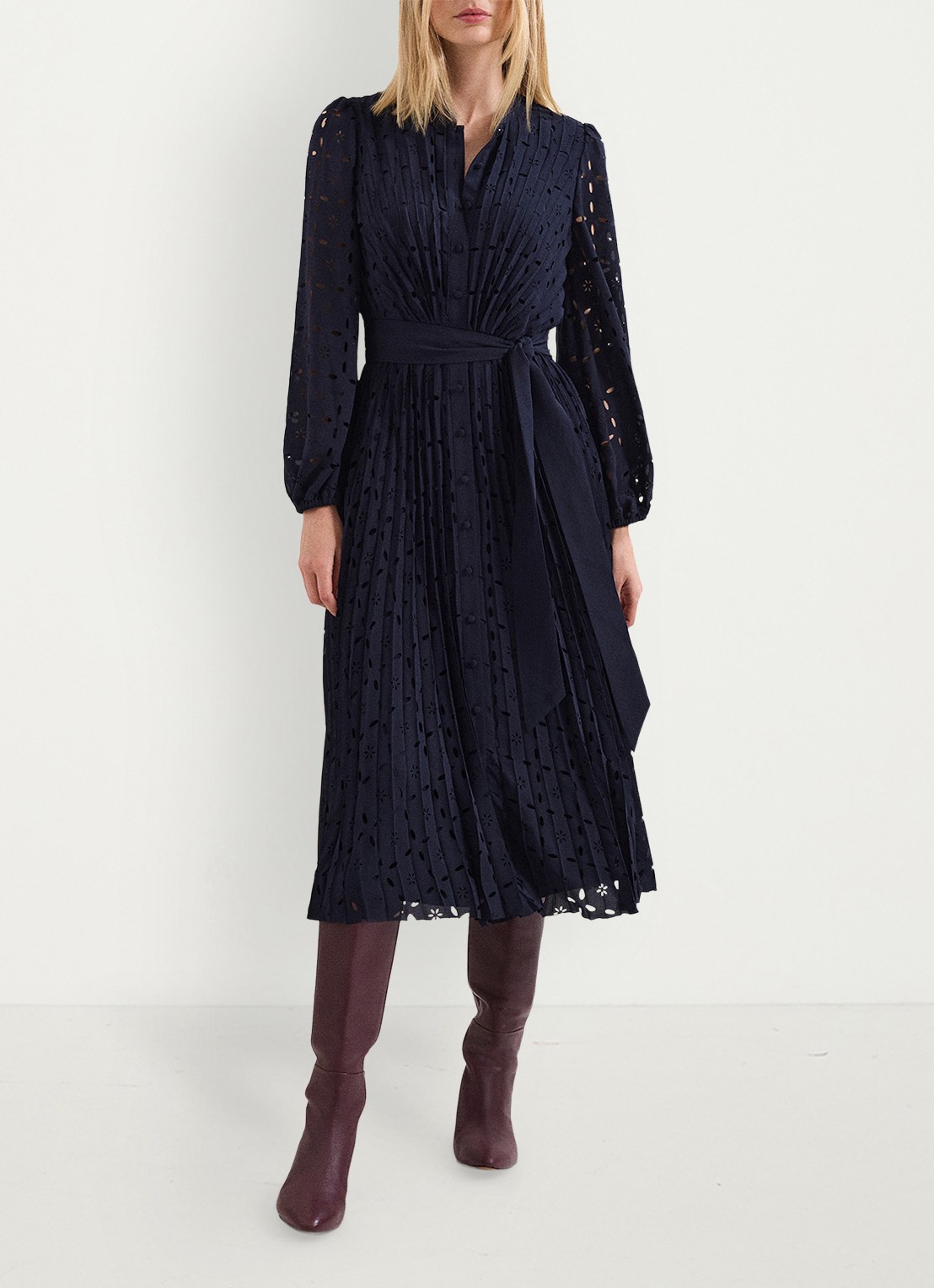 Phase Eight Marina midi jurk met grafische print - voorkant 8 donkerblauw