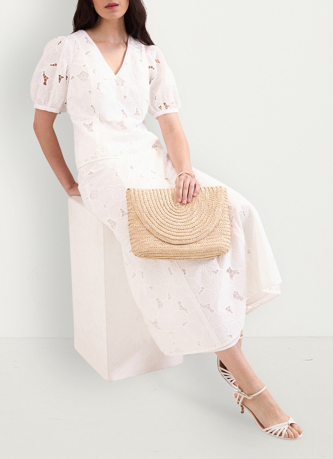 Phase Eight Marina top met broderie - detail 6 ivoor