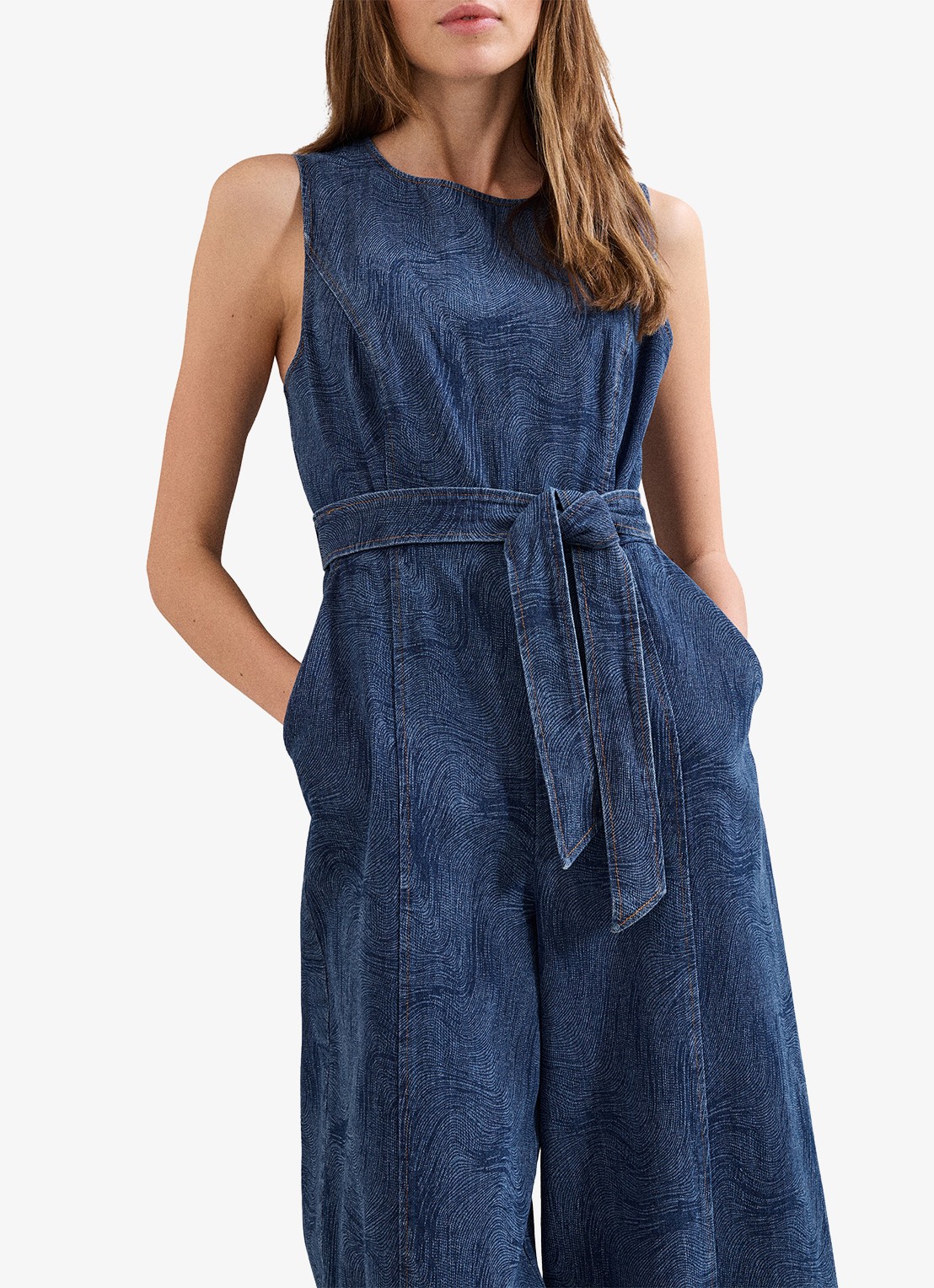 Phase Eight Marta wide fit jumpsuit met strikceintuur - detail 3 indigo