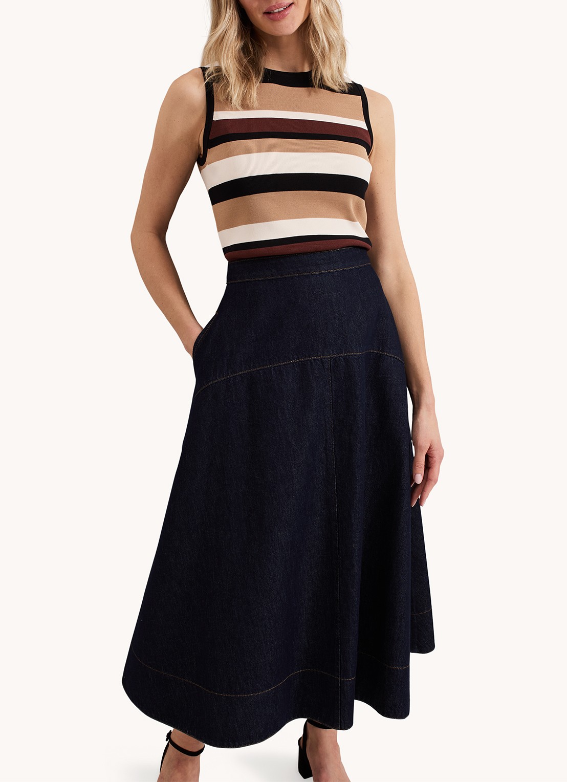 Phase Eight Mavis midi rok van chambray met steekzakken - detail 4 denim