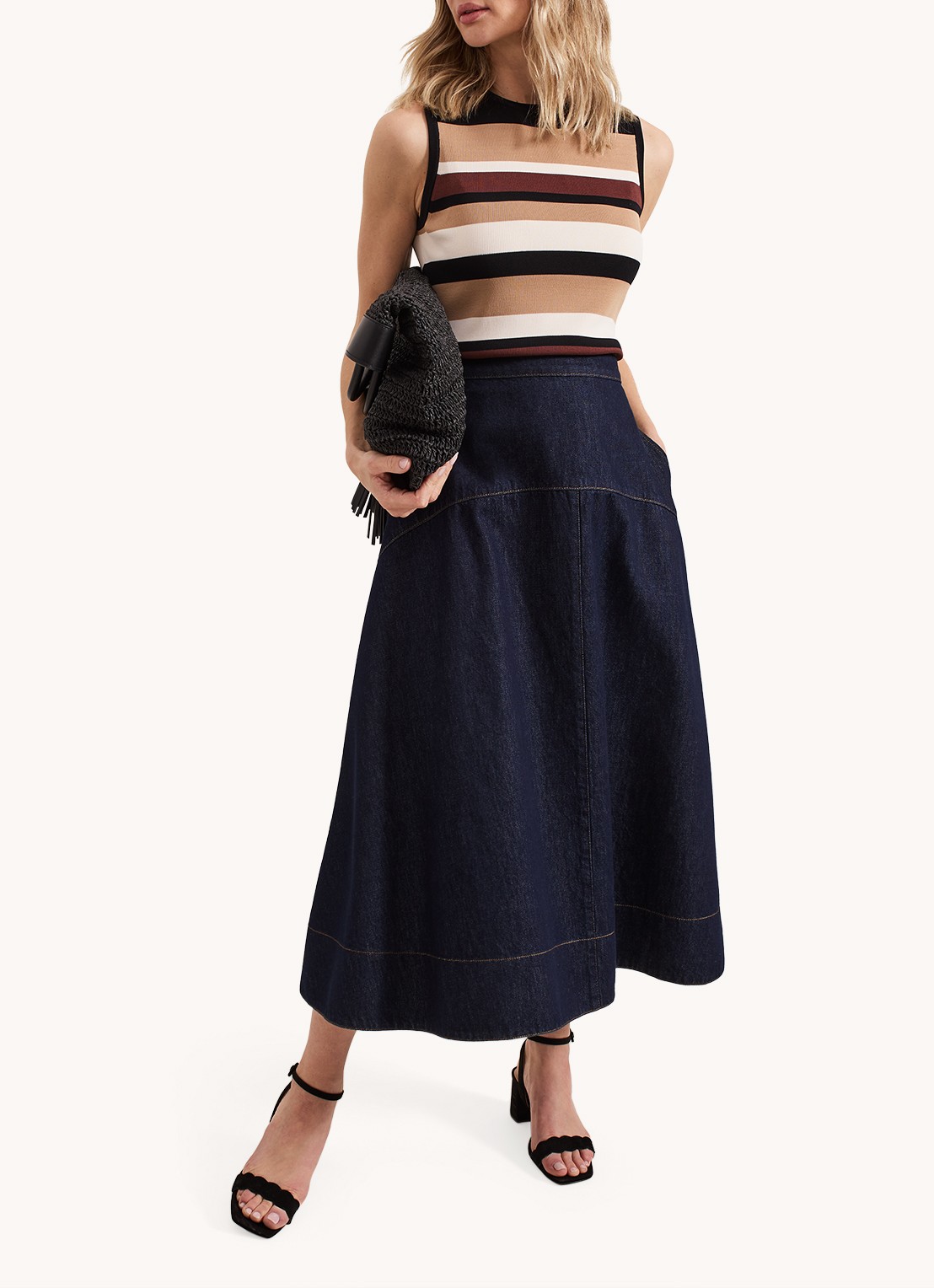 Phase Eight Mavis midi rok van chambray met steekzakken - voorkant 8 denim