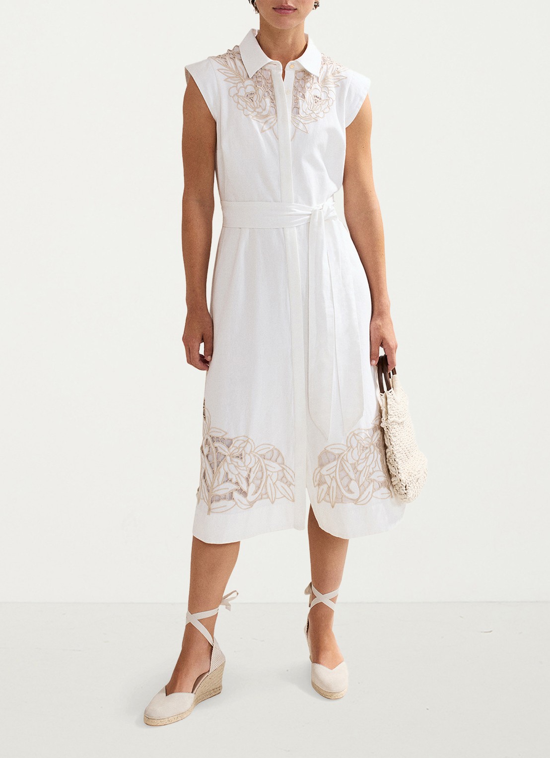 Phase Eight Melana midi T-shirt in linnenblend met strikceintuur - voorkant 2 wit