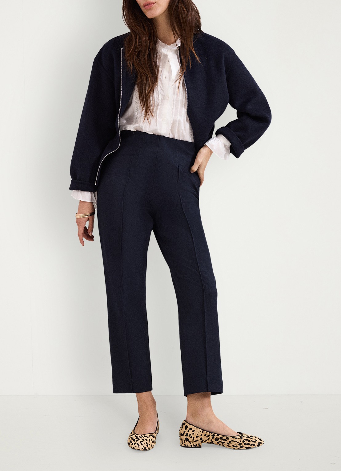 Phase Eight Miah slim fit pantalon met paspelzakken - voorkant 4 navy