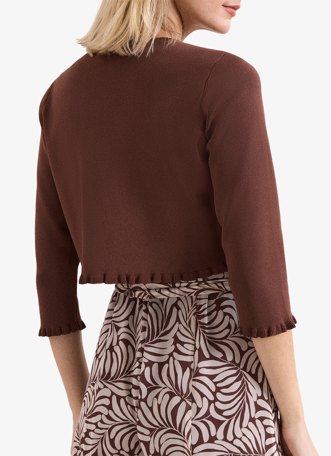 Phase Eight Mimi fijngebreid vest met ronde hals - achterkant bruin