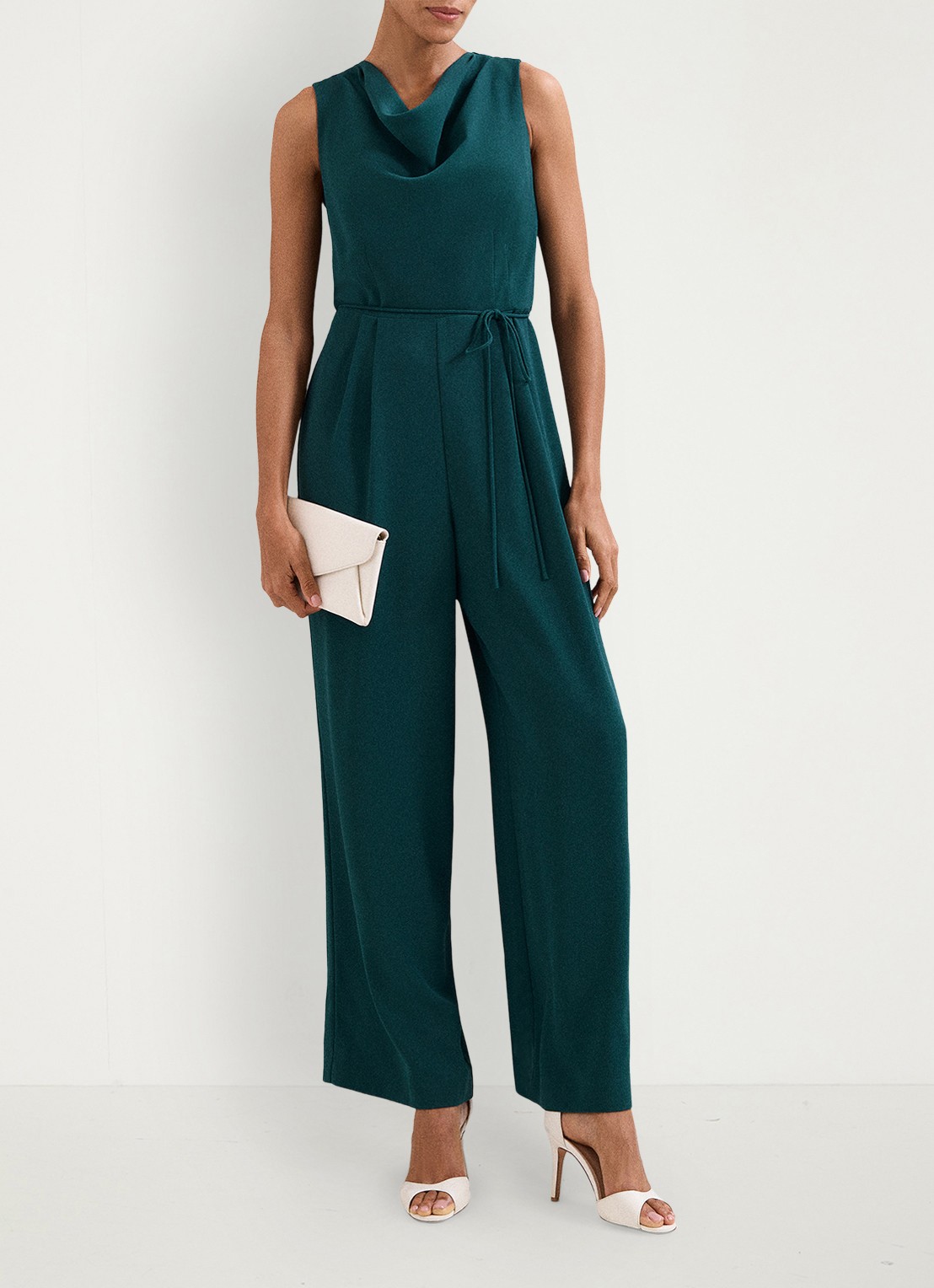 Phase Eight Monique loose fit jumpsuit met waterval hals - detail 4 zeegroen