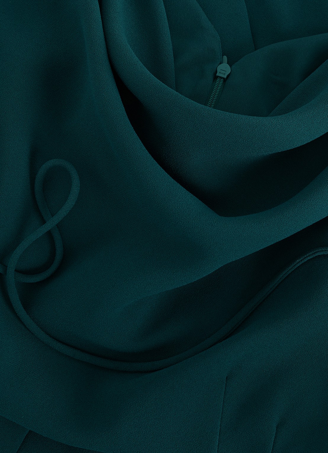 Phase Eight Monique loose fit jumpsuit met waterval hals - detail 7 zeegroen