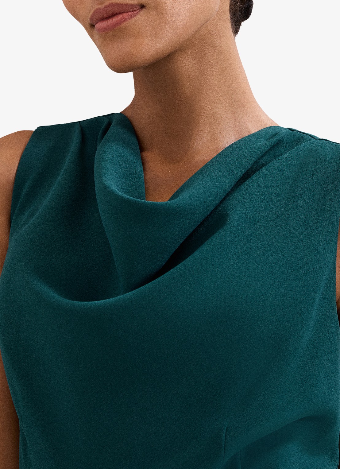 Phase Eight Monique loose fit jumpsuit met waterval hals - detail 8 zeegroen