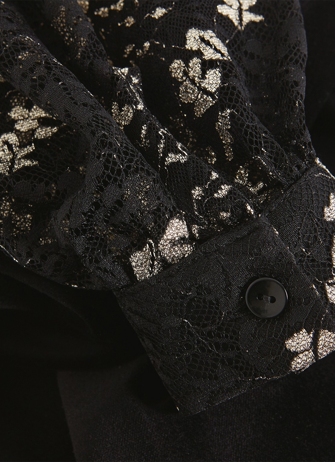 Phase Eight Morilla semi-transparante flared fit jumpsuit met kant - detail 6 zwart