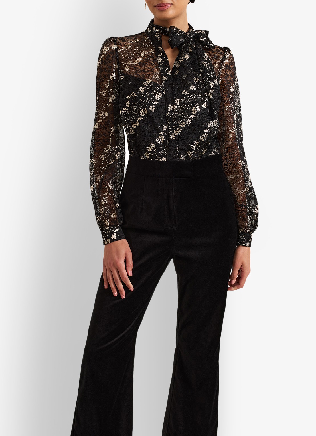 Phase Eight Morilla semi-transparante flared fit jumpsuit met kant - voorkant 3 zwart