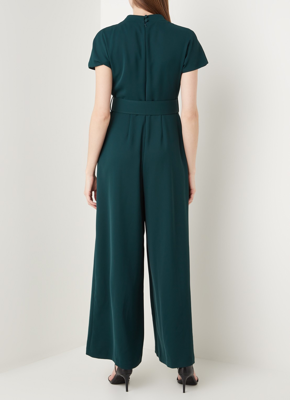 Phase Eight Mylee wide fit jumpsuit met ceintuur - achterkant 3 groen