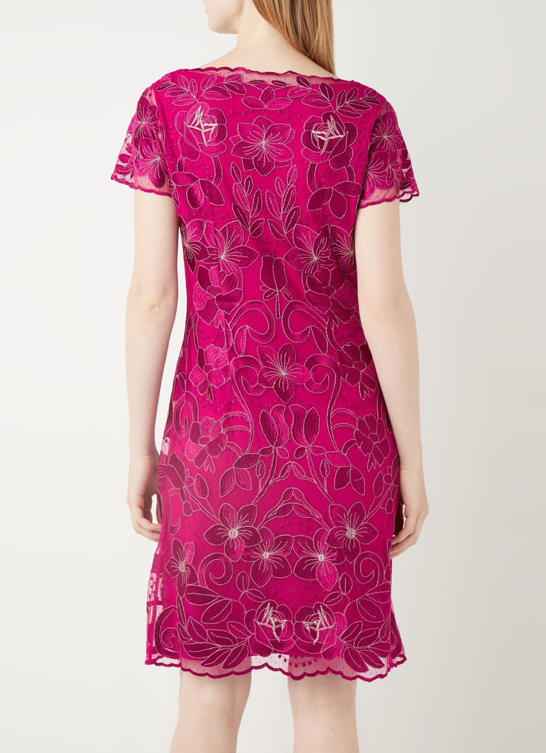 Phase Eight Nessa mini jurk van kant met bloemenprint - achterkant fuchsia