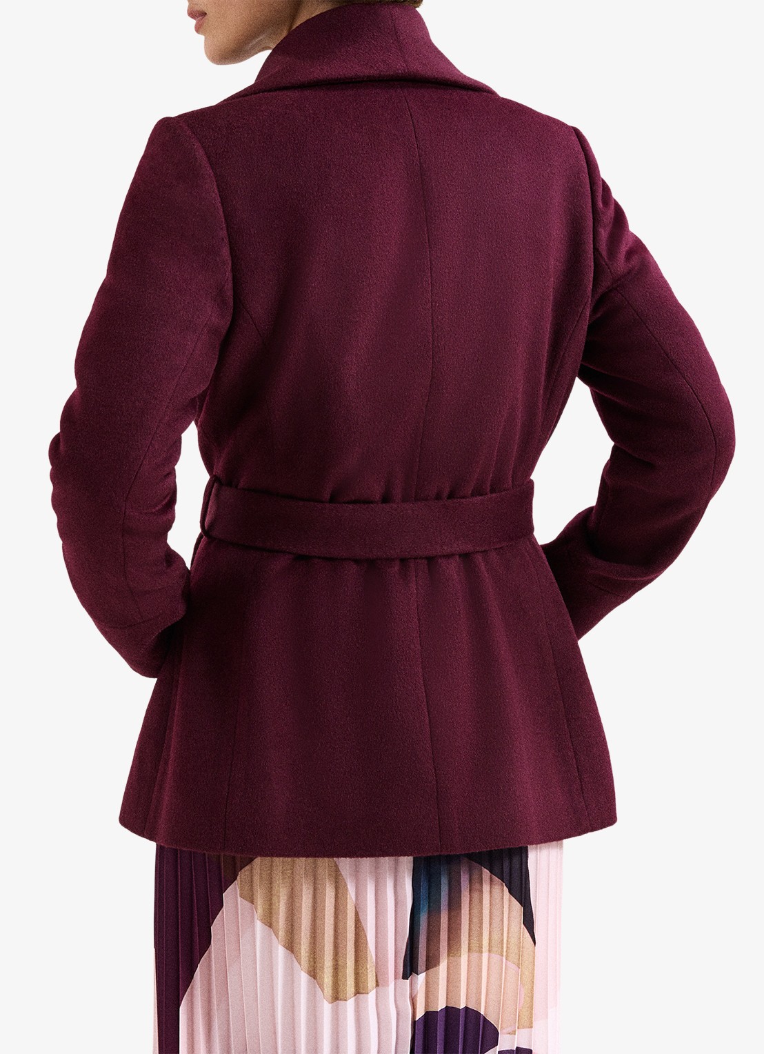 Phase Eight Nicci mantel met strikceintuur - achterkant 3 bordeauxrood
