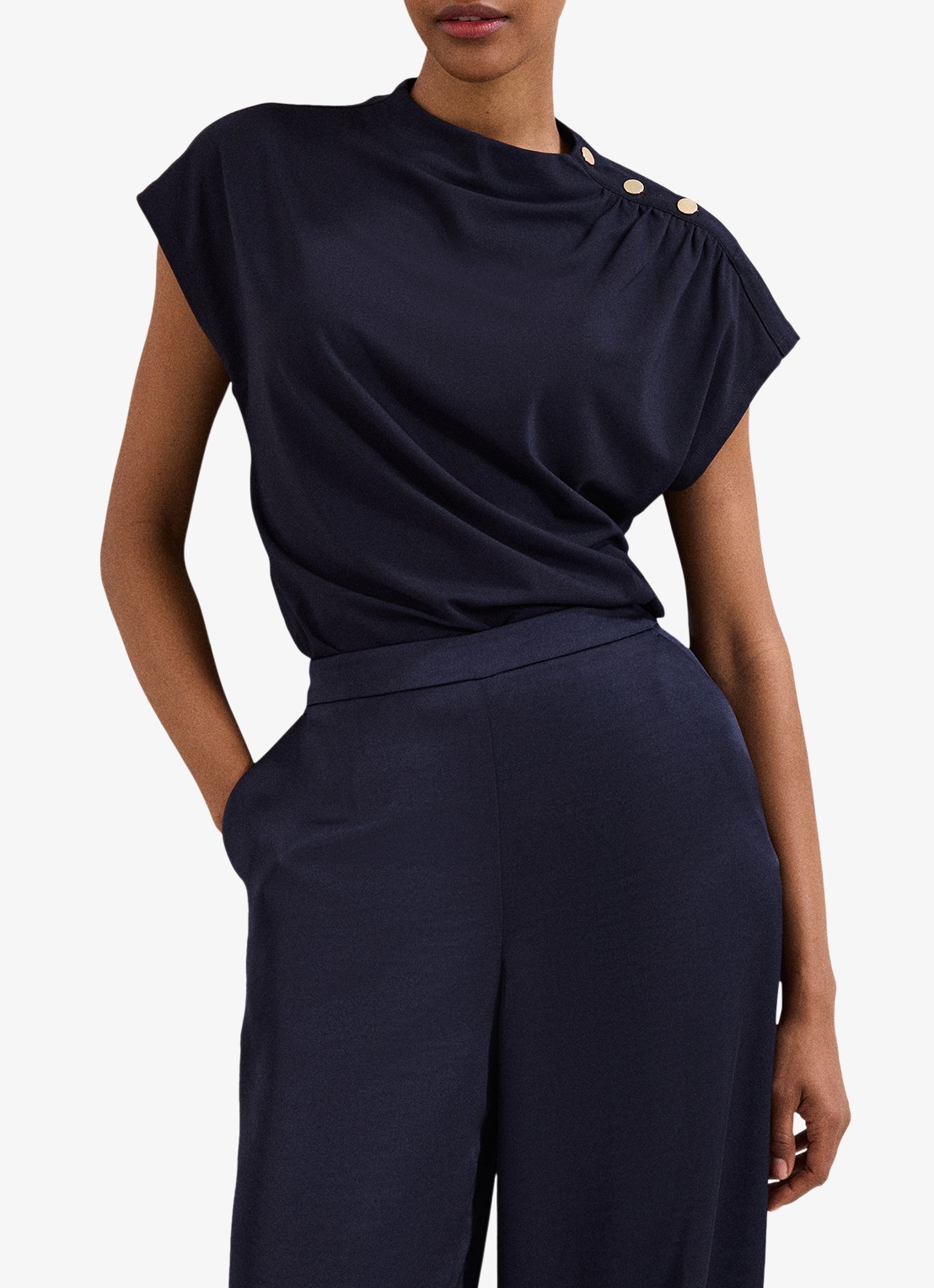 Phase Eight Paige top met gedrapeerd detail - detail donkerblauw