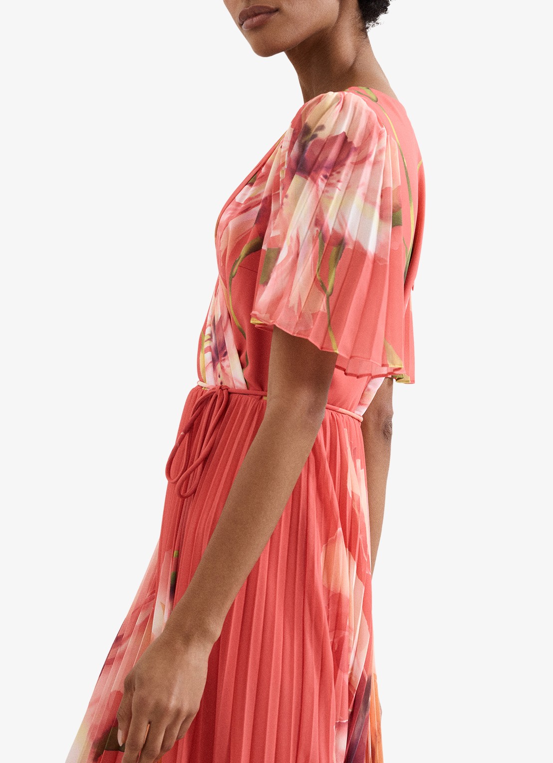 Phase Eight Petite Abigail maxi jurk met plooien en vlindermouw - detail 3 orange