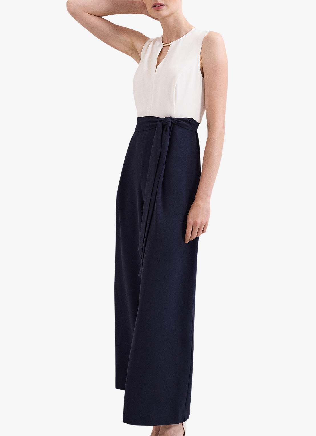 Phase Eight Petite Brylee wide fit jumpsuit met strikceintuur - detail 4 donkerblauw