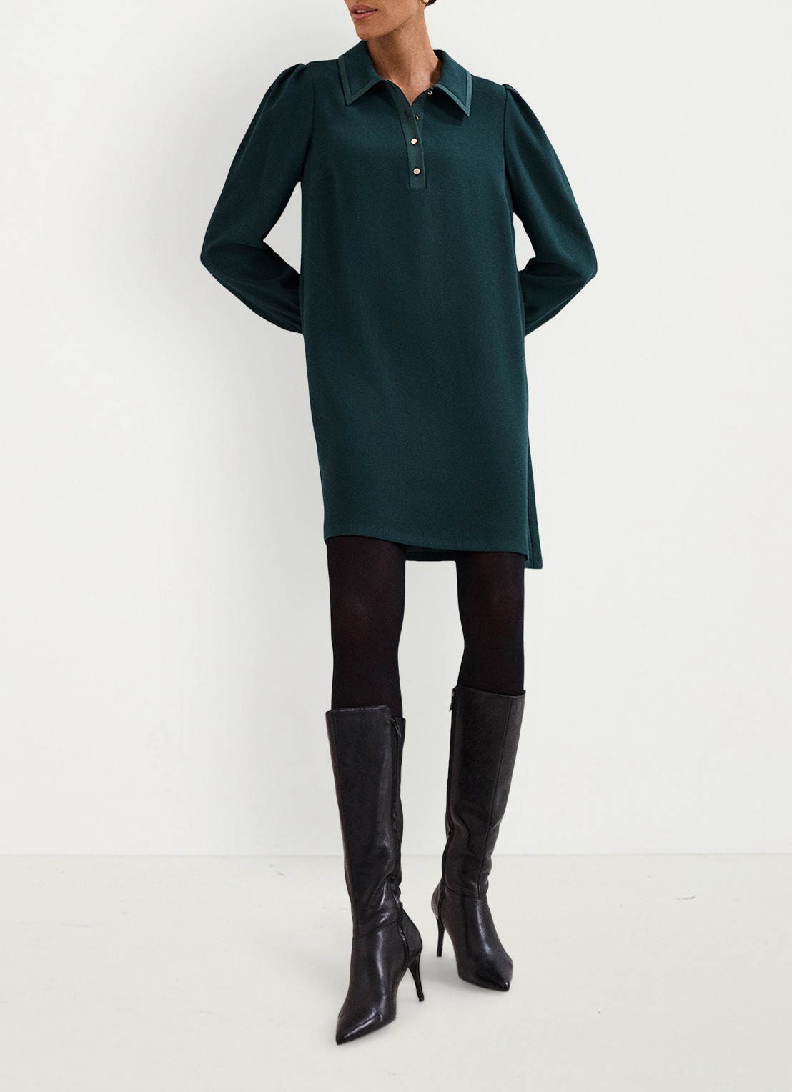 Phase Eight Petite Gina mini jurk met polokraag - voorkant 2 groen