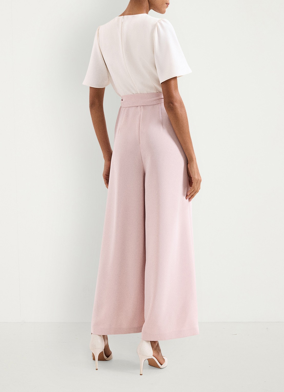Phase Eight Petite Kallie wide fit jumpsuit met steekzakken en strikceintuur - achterkant 3 oudroze