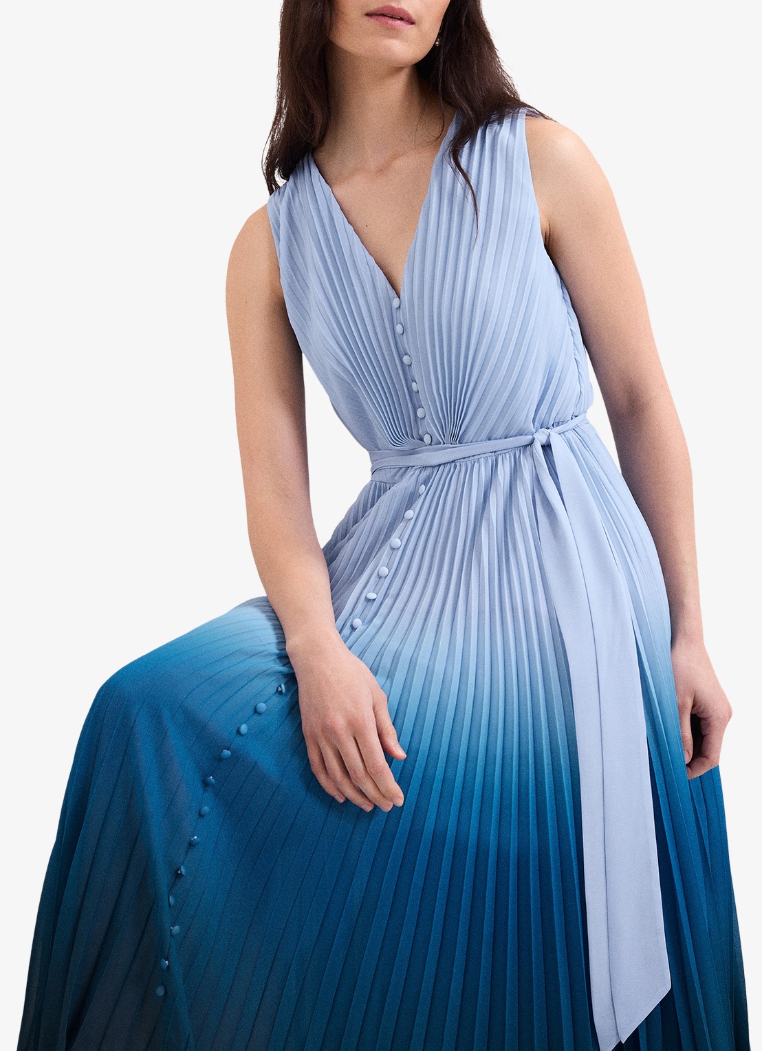 Phase Eight Petite Mira midi jurk met strikceintuur - detail 3 blauw