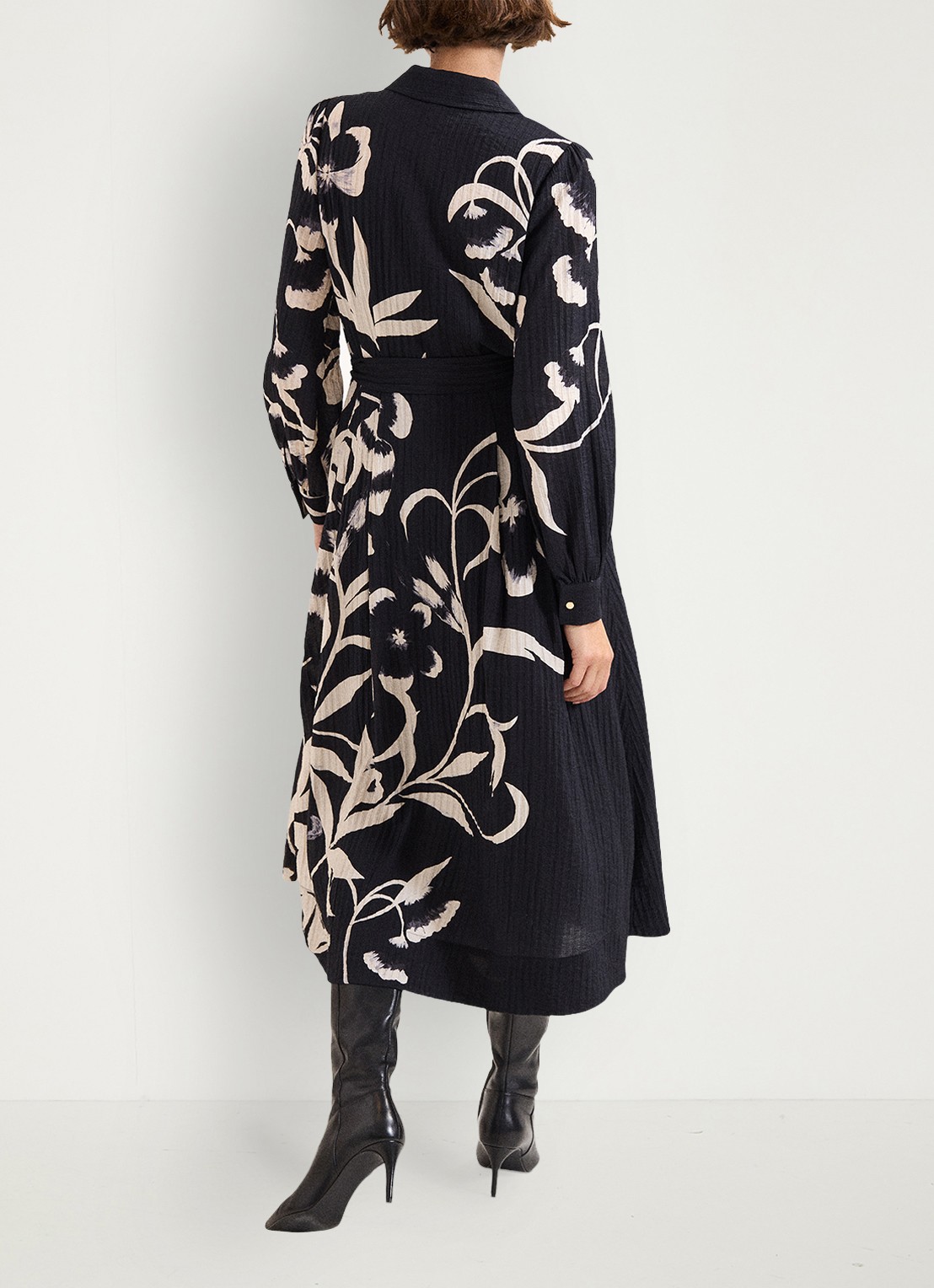 Phase Eight Petite Natalie midi tuniekjurk met print en strikceintuur - achterkant 3 zwart