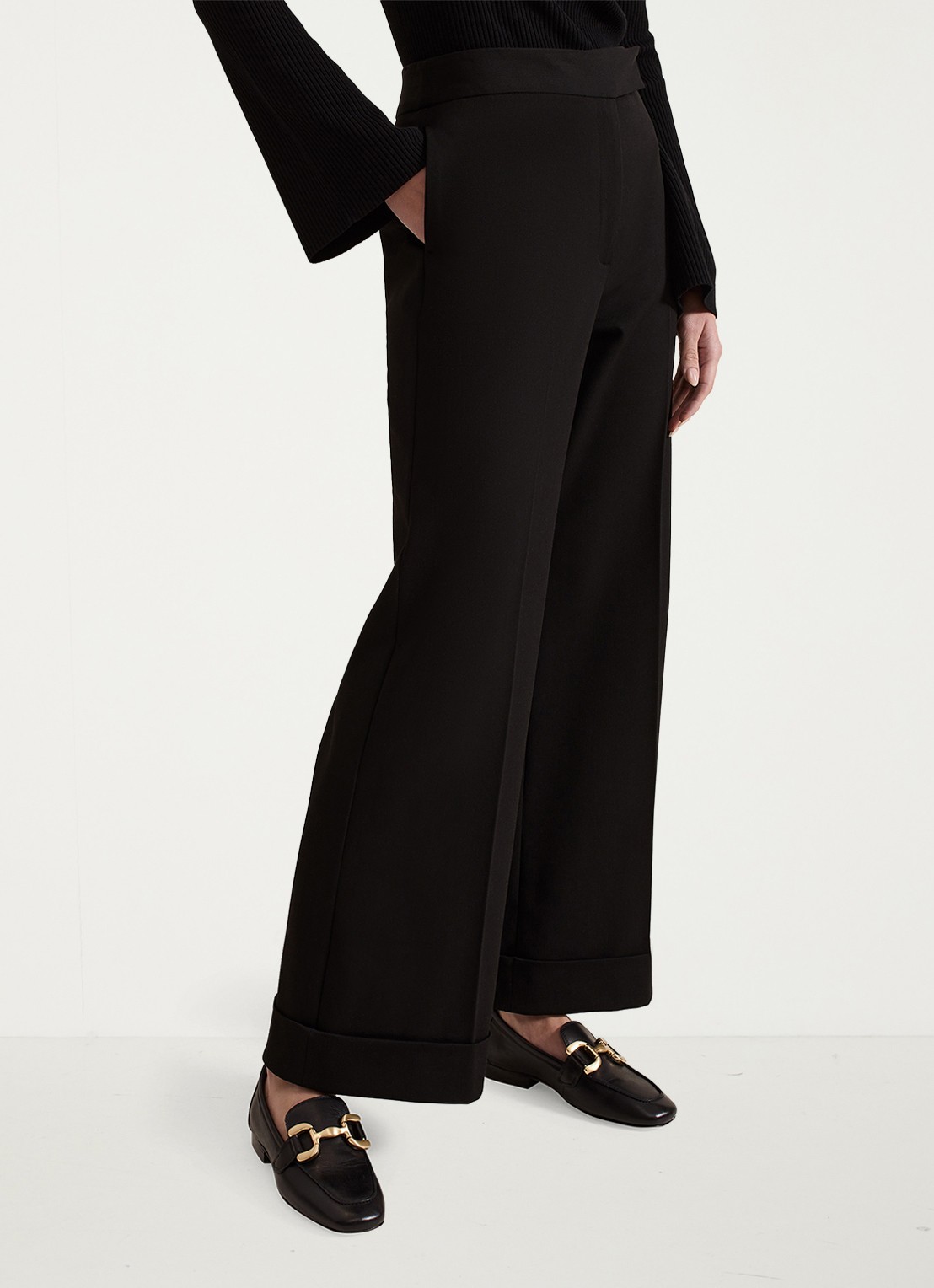 Phase Eight Petite Trixie mid waist straight fit pantalon met steekzakken - detail 4 zwart