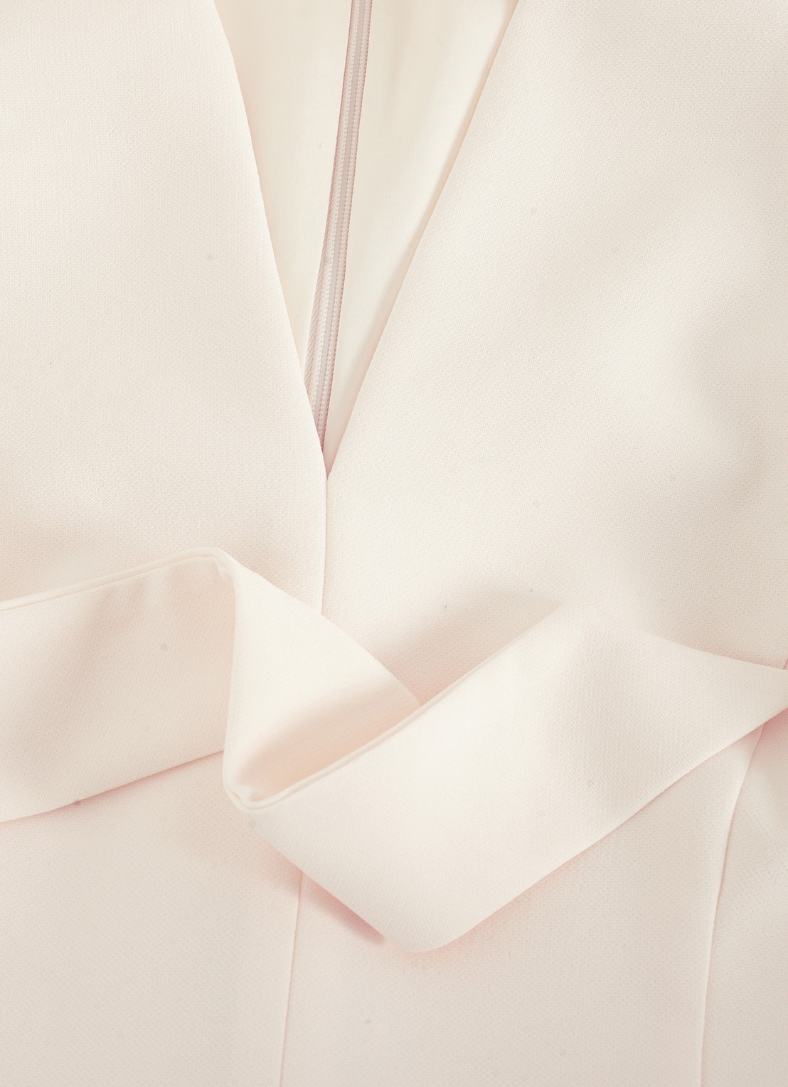 Phase Eight Pia midi jurk met strikceintuur en plooien - detail 7 ivory