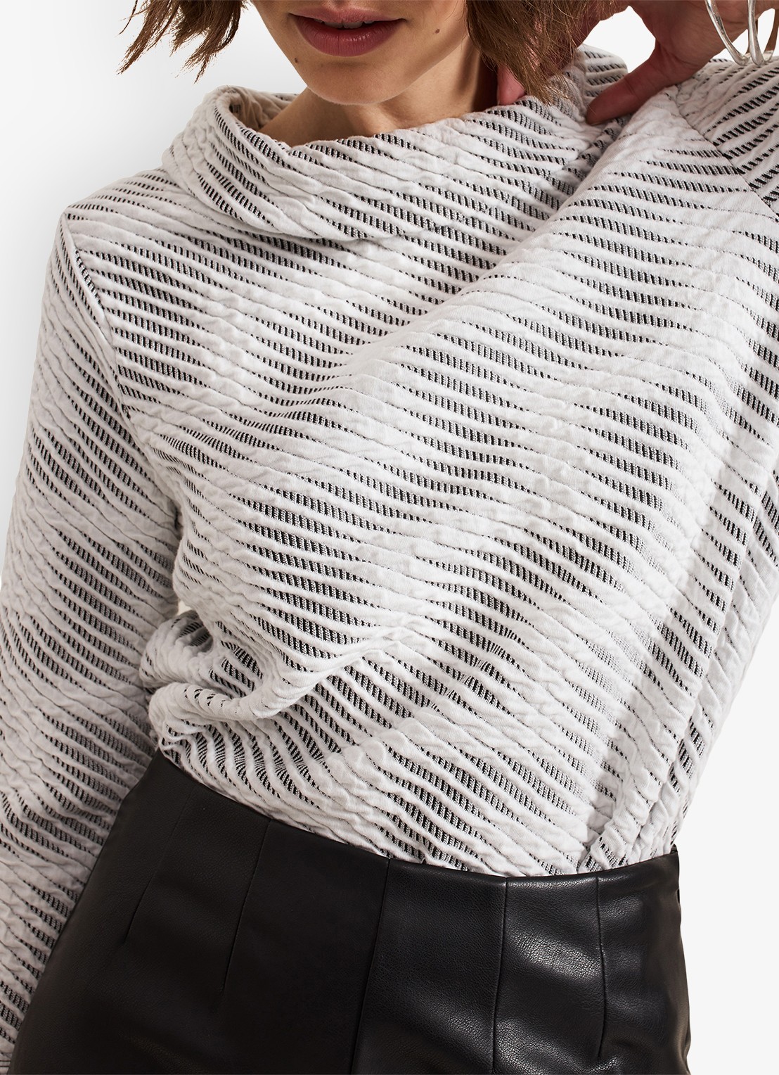 Phase Eight Rena top met pied-de-poule dessin en structuur  - detail 2 ivoor