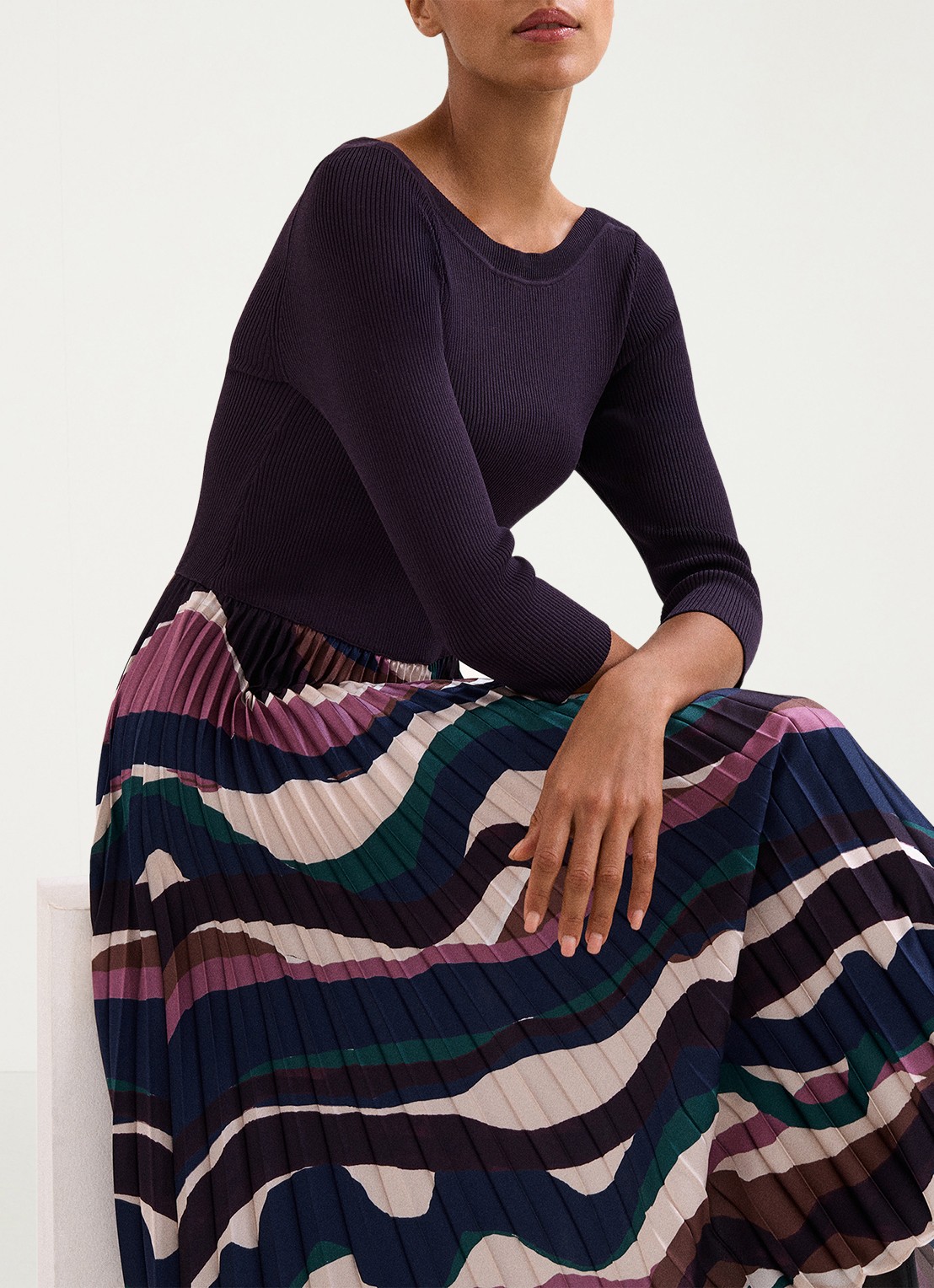 Phase Eight Riley midi jurk met grafische print - detail 5 paars