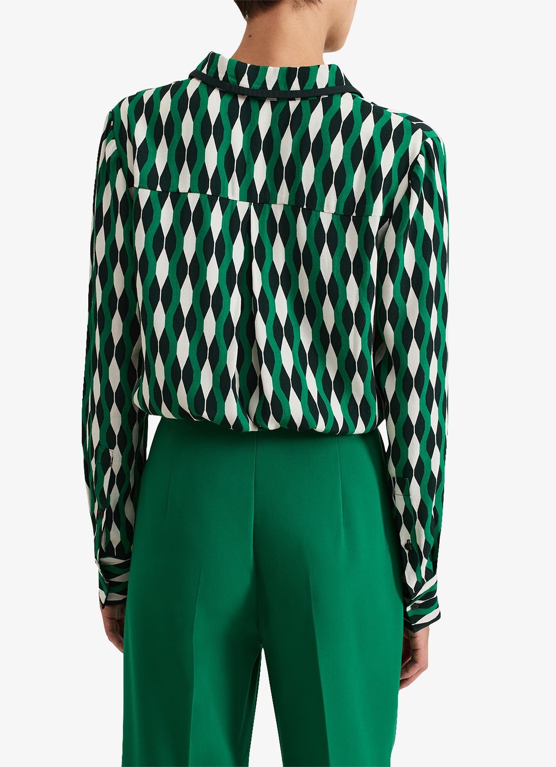 Phase Eight Rita blouse met grafische print - achterkant 8 groen