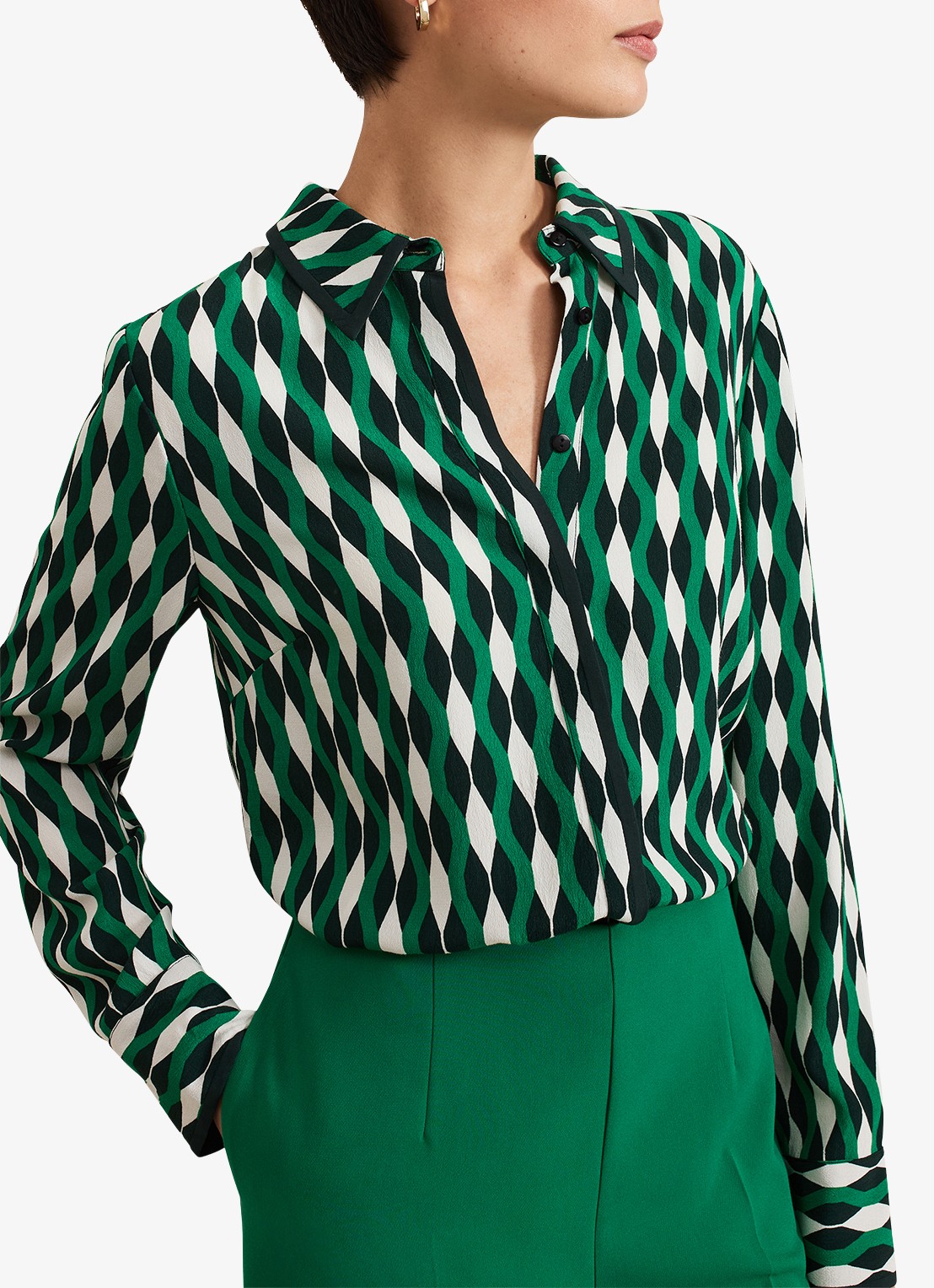 Phase Eight Rita blouse met grafische print - detail 4 groen